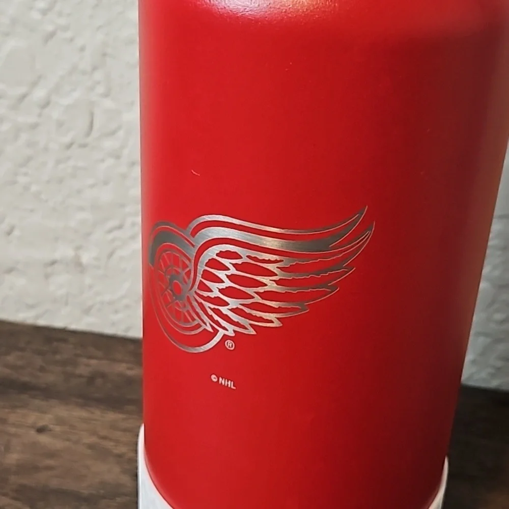 Great American Products- Detriot Redwings‎ Tumbler
